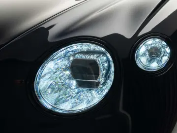 Bentley Continental GT V8 - MULLINER Blackline