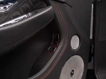 Bentley Continental GT V8 - MULLINER Blackline