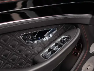 Bentley Continental GT V8 - MULLINER Blackline