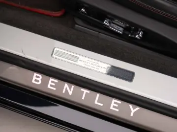 Bentley Continental GT V8 - MULLINER Blackline