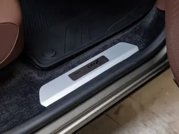 Aston Martin DBX Titanium Grey Havana Tan