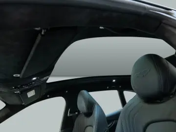 Aston Martin DBX Jet Black Onyx Black