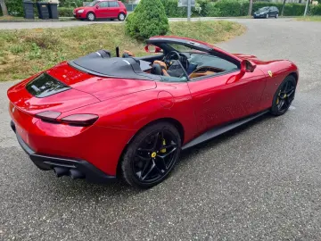 FERRARI Roma Spider Pass.Display ACC Airscarf Seatvent.