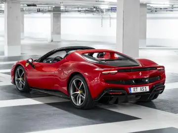 FERRARI 296 GTS 6xCarbon TwoTone Lift JBL NeckW VentilS