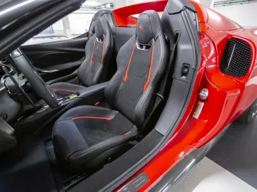 FERRARI 296 GTS 6xCarbon TwoTone Lift JBL NeckW VentilS