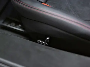FERRARI 296 GTS 6xCarbon TwoTone Lift JBL NeckW VentilS