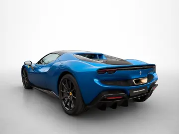 FERRARI 296 GTS   Lift   10xCarbon   JBL   Voll