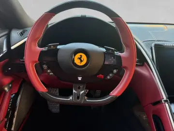 FERRARI Roma 1.Hd Dt.Auto LED Lenkrad Beifahrer Display
