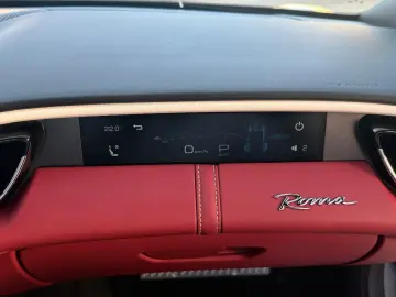 FERRARI Roma 1.Hd Dt.Auto LED Lenkrad Beifahrer Display