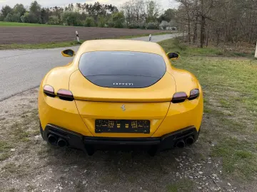 FERRARI Roma 3.9 T V8 DCT - GIALLO TRIPLO STRATO