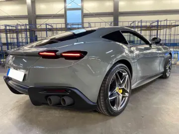 FERRARI Roma 3.9 T V8 DCT - Grigio Medio   Pass. Display