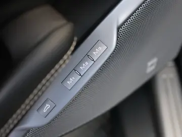FERRARI Portofino M CARBON ADAS JBL BELÜFTUNG 360CAMERA