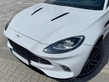Aston Martin DBX 550 23 Zoll Sportauspuff Black