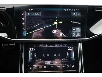 Audi A8 60 TFSI e quattro S line 20'