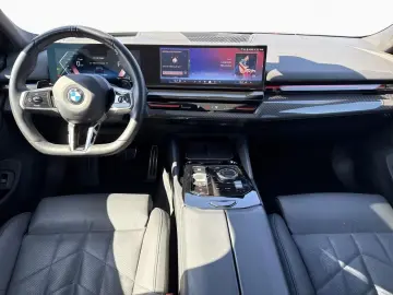 BMW 540dA xDrive M SPORT Pano StHzg KomSi 360  St