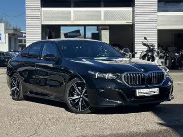 BMW 540d xDr.M Sport ACC SuView Sitzbel.B W.AHK 20