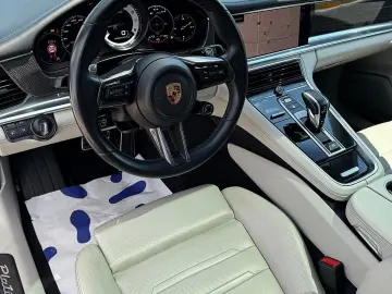 PORSCHE Panamera 4 E-Hybrid PHEV Platinum Edition Aut...