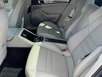 PORSCHE Panamera 4 E-Hybrid PHEV Platinum Edition Aut...