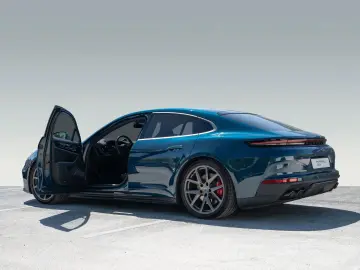 PORSCHE Panamera Turbo E-Hybrid Burmester InnoDrive