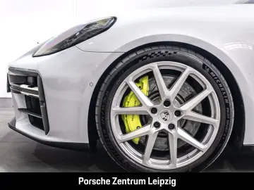 PORSCHE Panamera 4S E-Hybrid ActiveRide SportDesign HUD