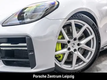 PORSCHE Panamera 4S E-Hybrid ActiveRide SportDesign HUD