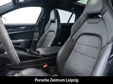 PORSCHE Panamera 4S E-Hybrid ActiveRide SportDesign HUD