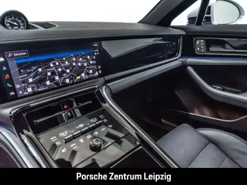 PORSCHE Panamera 4S E-Hybrid ActiveRide SportDesign HUD