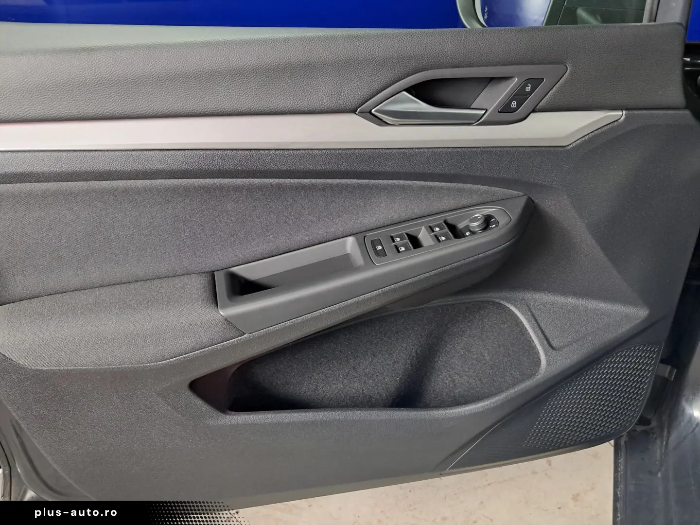 VOLKSWAGEN GOLF VIII LIFE 115CP 2021