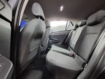 VOLKSWAGEN GOLF VIII LIFE 115CP 2021