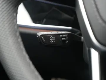 Audi A8 e-hybrid S line PANO 360  MATRIX