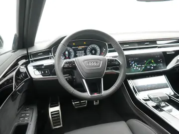 Audi A8 e-hybrid S line PANO 360  MATRIX