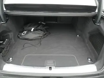 Audi A8 e-hybrid S line PANO 360  MATRIX