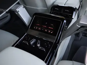 Audi A8 L 60 TFSI e lang EXCLUSIVE