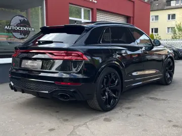AUDI RSQ8 quattro MATRIX PANO OPTIK MEMORY RS-ABGAS