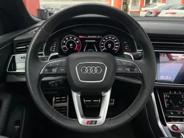 AUDI RSQ8 quattro MATRIX PANO OPTIK MEMORY RS-ABGAS