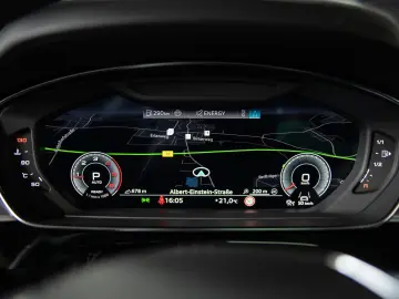 Audi A8 50 TDI quattro AHK PANO