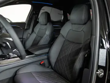Audi A8 50 TDI quattro AHK PANO