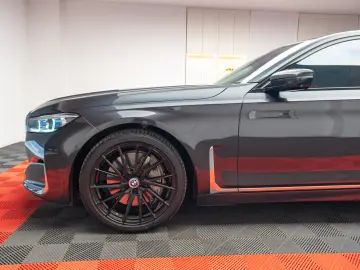 BMW 740d Xdrive