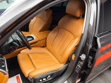 BMW 740d Xdrive