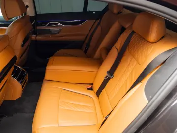 BMW 740d Xdrive