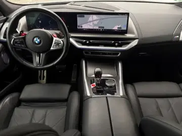 BMW XM AHK IconicGlow B&W LCProf SZH v h DrivAssProf