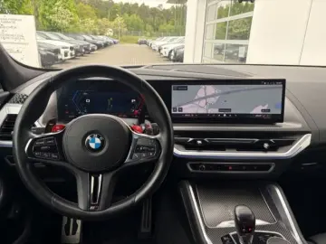 BMW XM AHK IconicGlow B&W LCProf SZH v h DrivAssProf