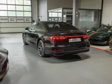 Audi A8 50 TDI quattro AHK PANO