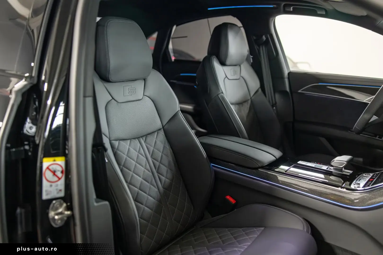 Audi A8 50 TDI quattro AHK PANO
