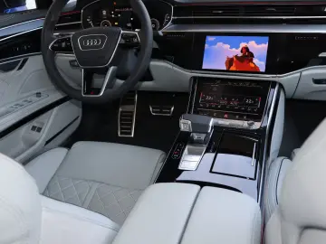 Audi A8 L 60 TFSI e lang EXCLUSIVE