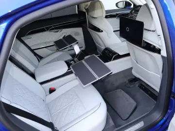 Audi A8 L 60 TFSI e lang EXCLUSIVE