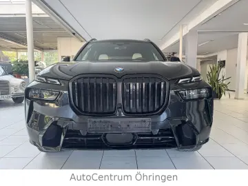 BMW X7 xD40i LCI M-Sport-Pro Sky-Lounge 7-S HUD ACC