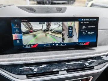 BMW X7 xDrive40d M Sport HUD PANO ACC AHK 360 KAM