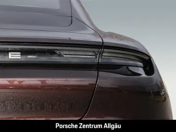 PORSCHE Taycan Burmester Luftfederung Rückfahrkamera