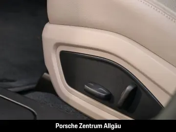 PORSCHE Taycan Burmester Luftfederung Rückfahrkamera